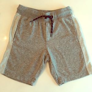 Kids Old Navy Sweat Shorts Size 6-7 Pair 1